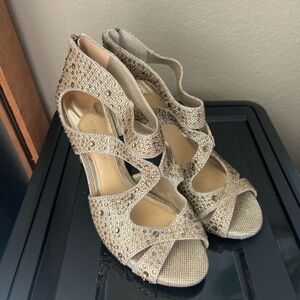 Gianni Bini Elegant Gold Women's Heels